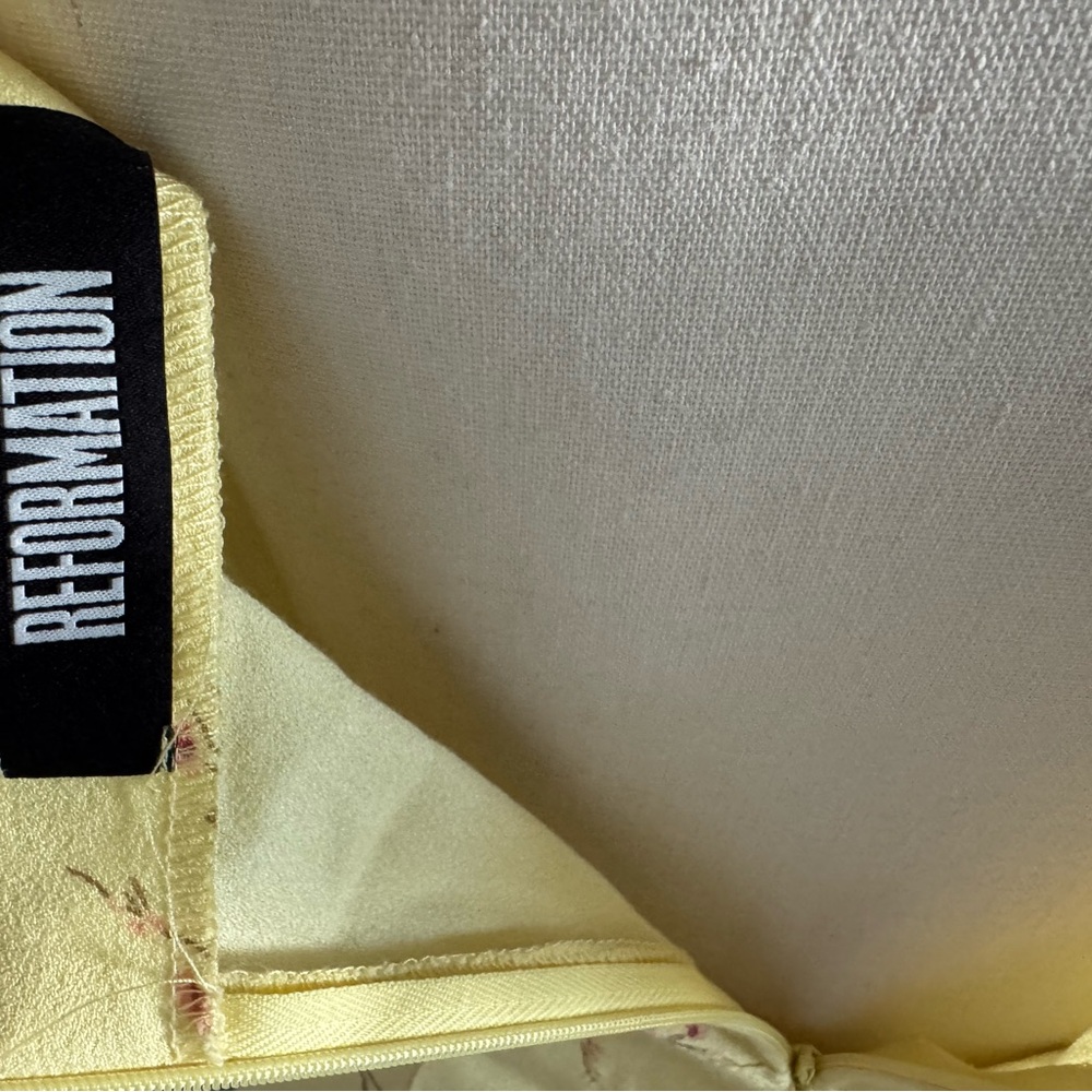 NWOT Reformation Light Yellow Floral Dress - Picture 6 of 6